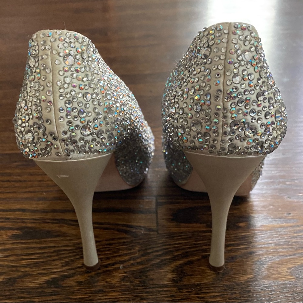 Benjamin Adams London Rhinestone Pumps - Picture 3 of 7